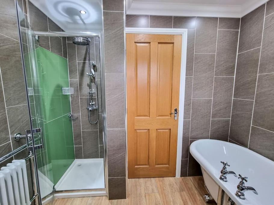 Stunning Family Home Close To The City Centre Μάντσεστερ Εξωτερικό φωτογραφία